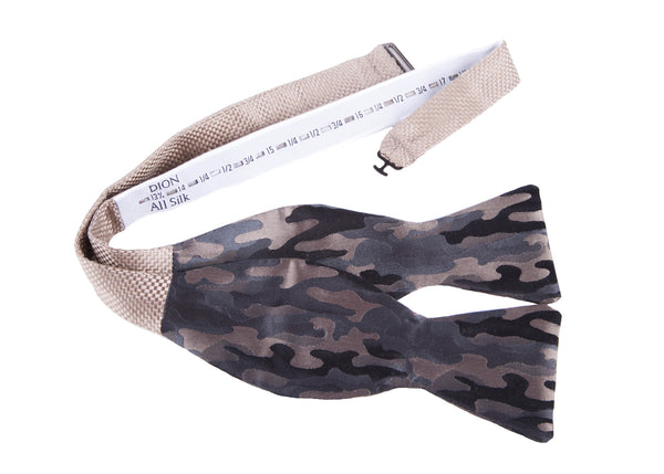 Dion Printed Bow Tie
